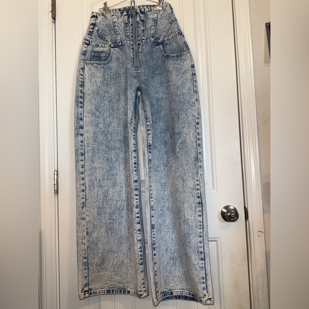 PrettyLittleThing Light Blue Wide Leg Jeans